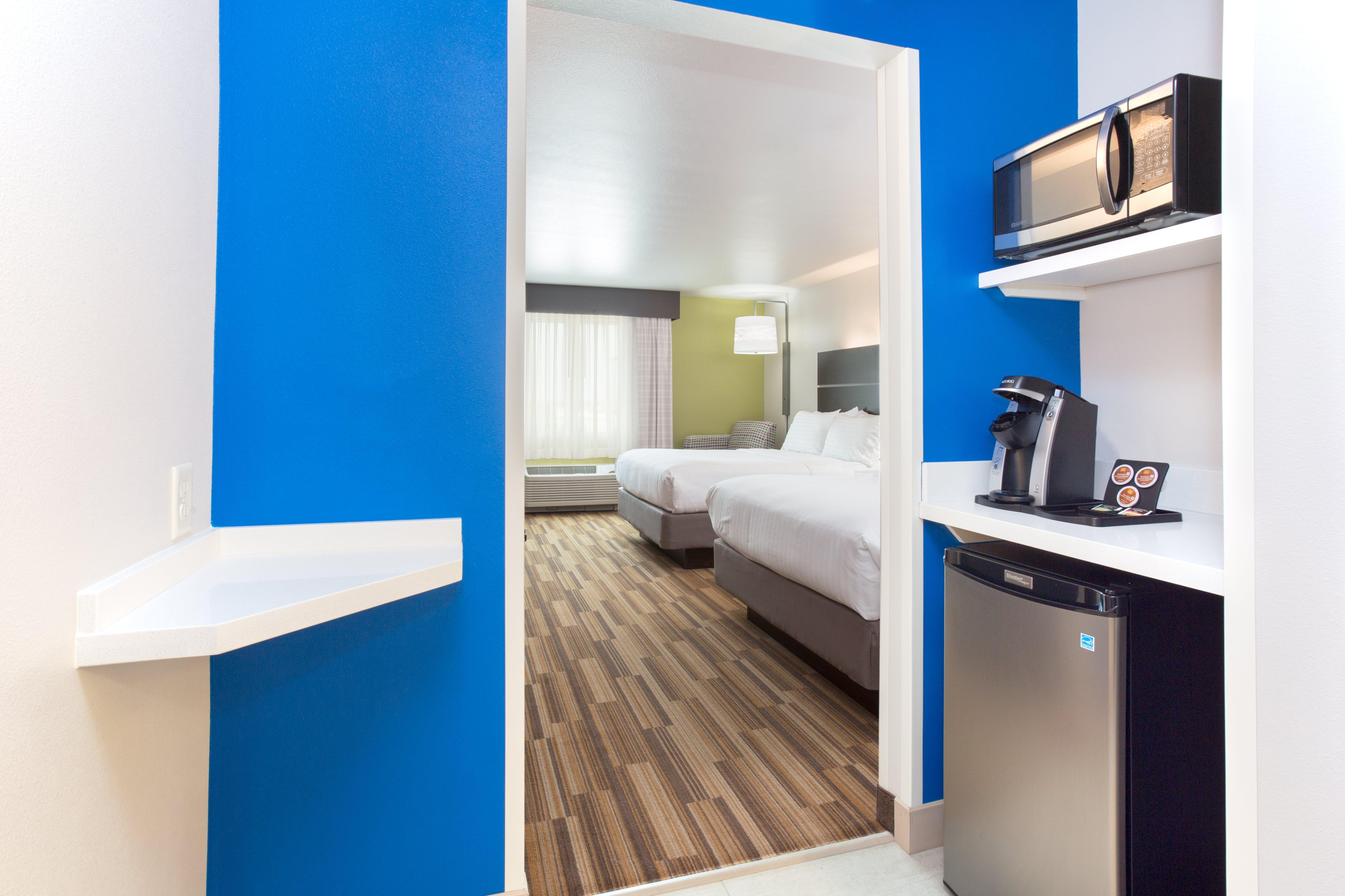 Holiday Inn Express & Suites Lincoln I - 80 By Ihg Bagian luar foto