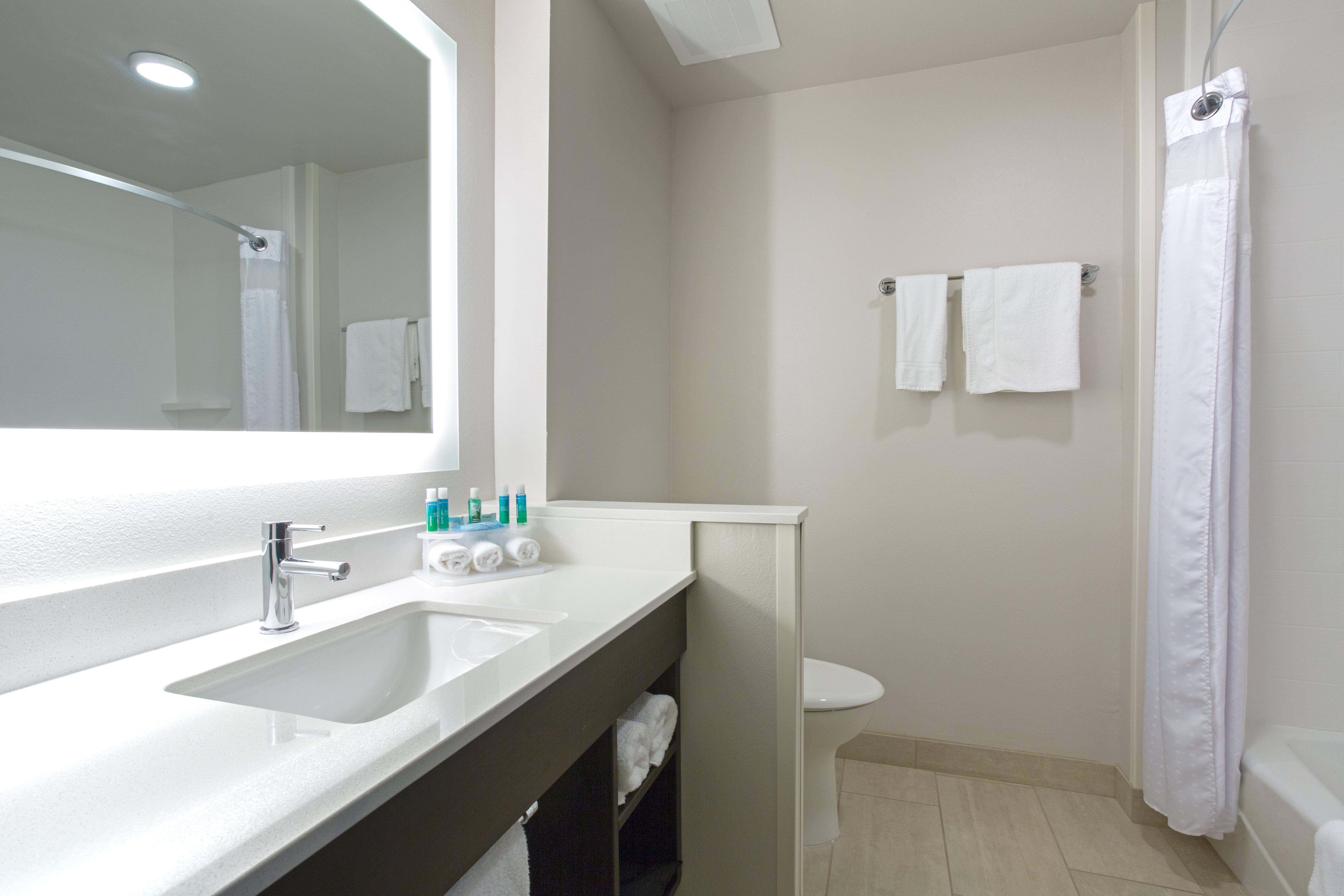 Holiday Inn Express & Suites Lincoln I - 80 By Ihg Bagian luar foto