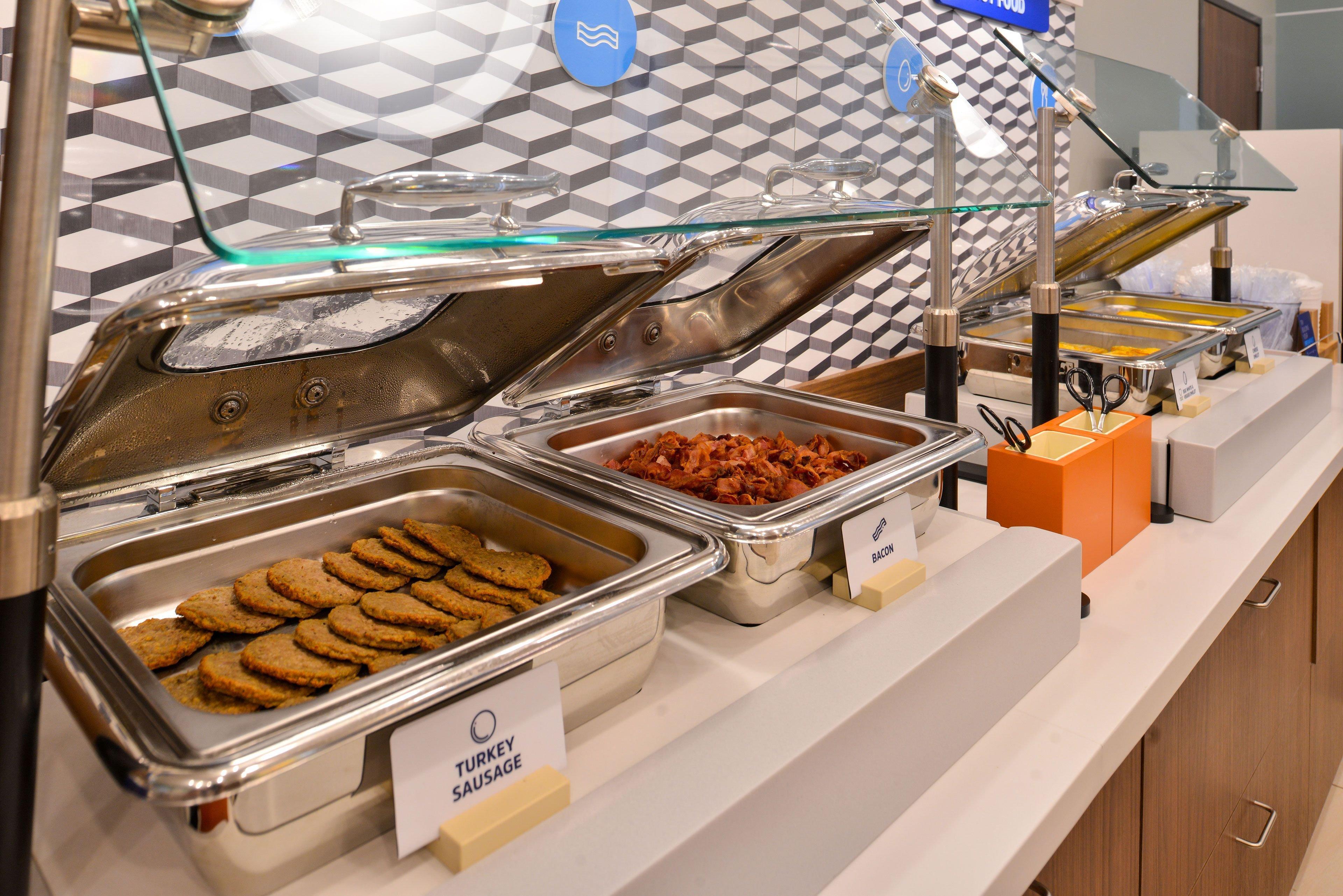 Holiday Inn Express & Suites Lincoln I - 80 By Ihg Bagian luar foto