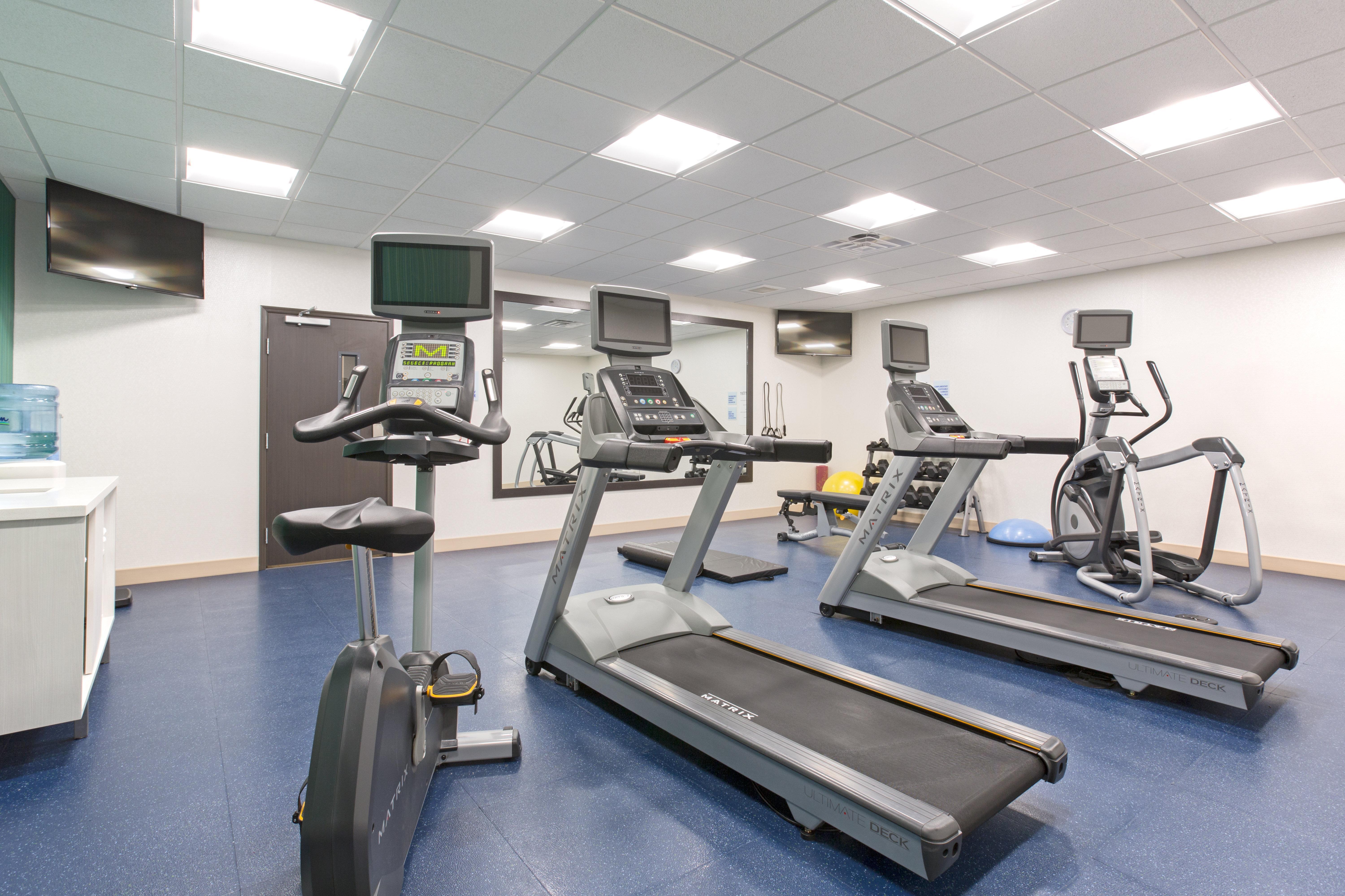 Holiday Inn Express & Suites Lincoln I - 80 By Ihg Bagian luar foto
